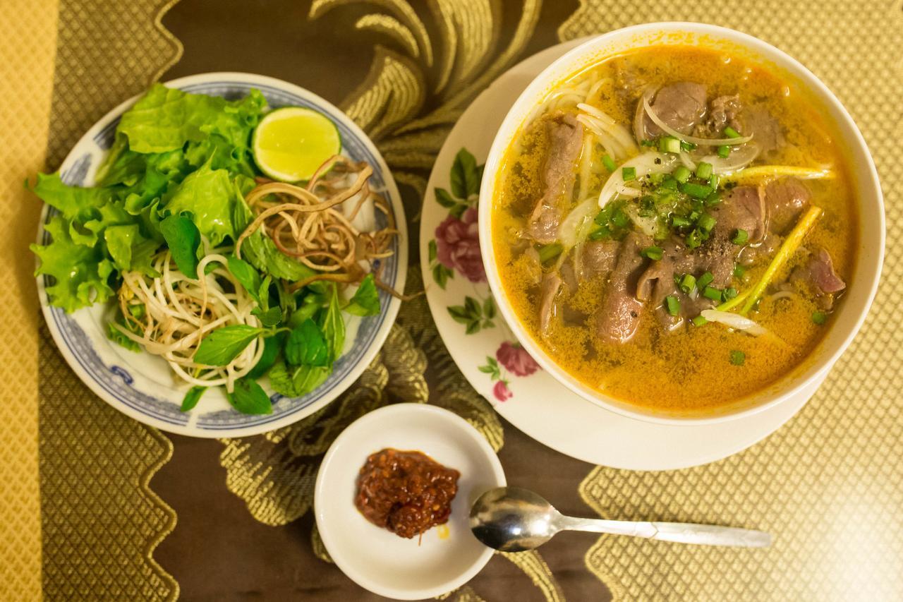 Thuy Bieu Homestay Hue Exteriör bild
